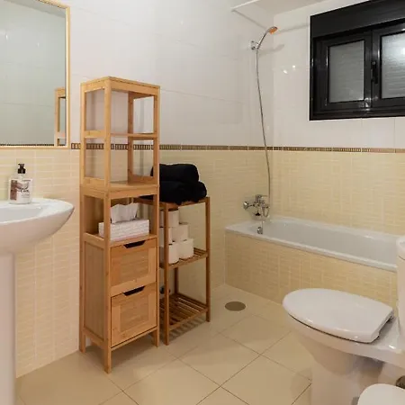 Casa Belle - No Stress Holidays Apartment